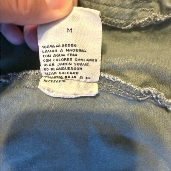 Ashley By 26 International Green Vest size medium.  B3 - Picture 6 of 6